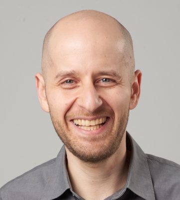 Dmitry Dragilev, Founder of JustReachOut.io.